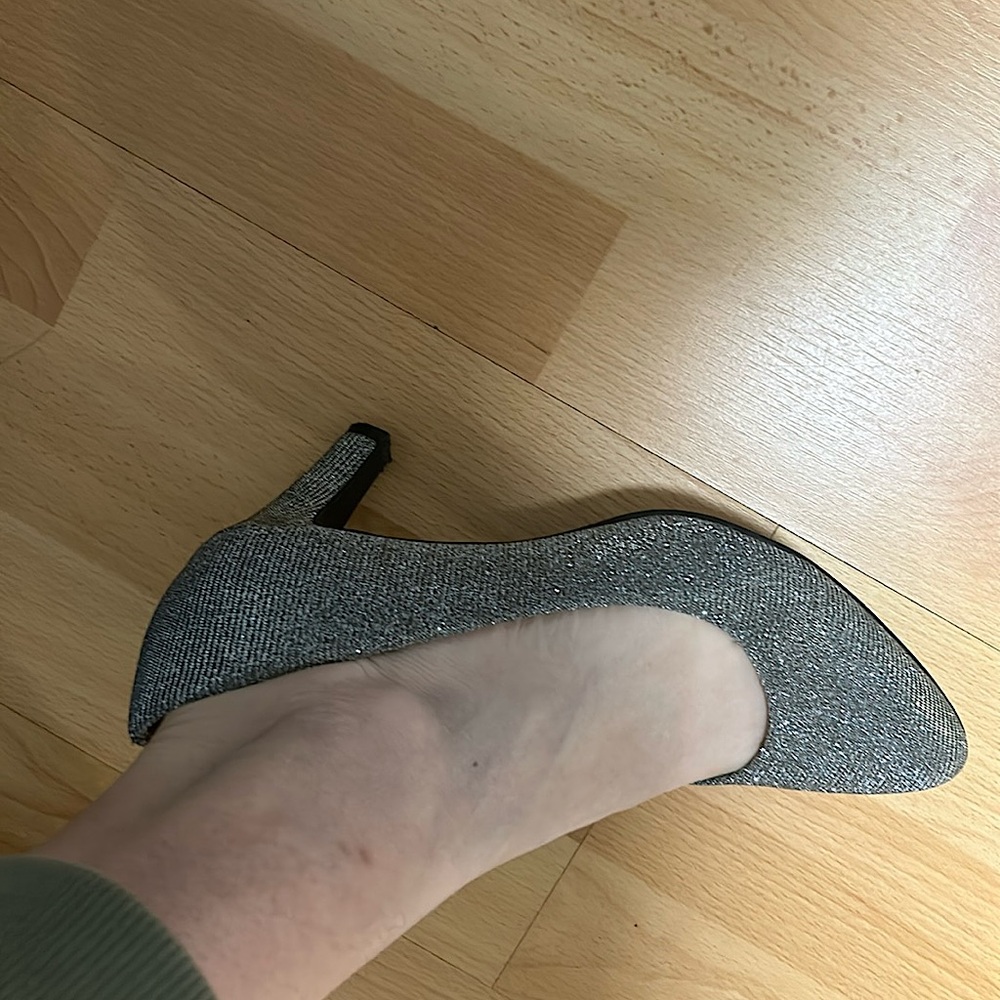 Shoes sprinkle